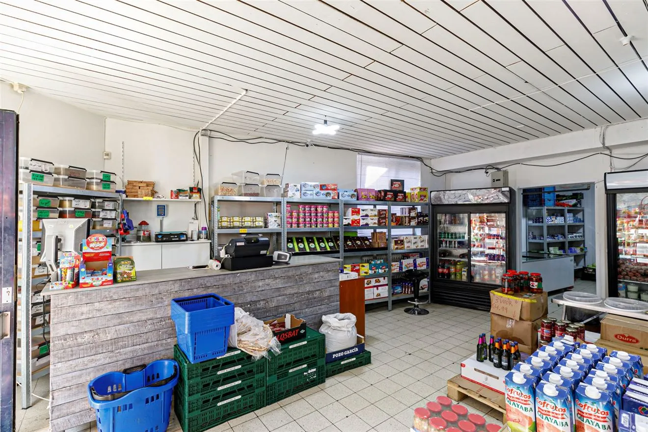 Commercial For Sale - 2300 TURNHOUT BE Image 3