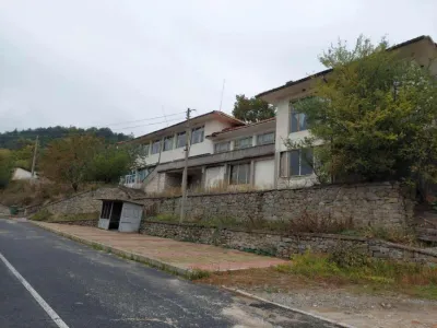 Commercial property For Sale 4950 с.Загражден BG