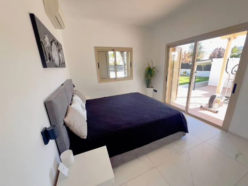 Villa For Sale - 8560 Peyia CY Image 10