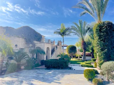 Villa For Sale 8560 Peyia CY