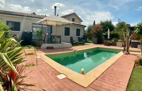 Villa For Sale 11300 limoux FR