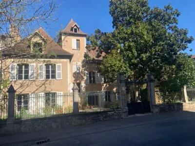 Mansion For Sale 46400 SAINT-CERE FR
