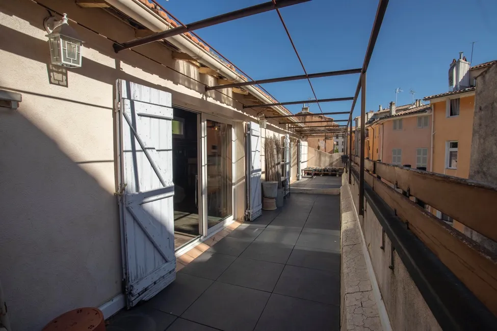 Apartment For Sale - 13100 Aix-en-Provence FR Image 4