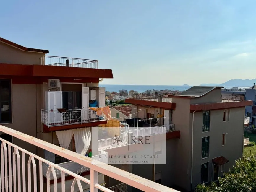 Apartment For Sale - 17027 Pietra Ligure IT Image 6